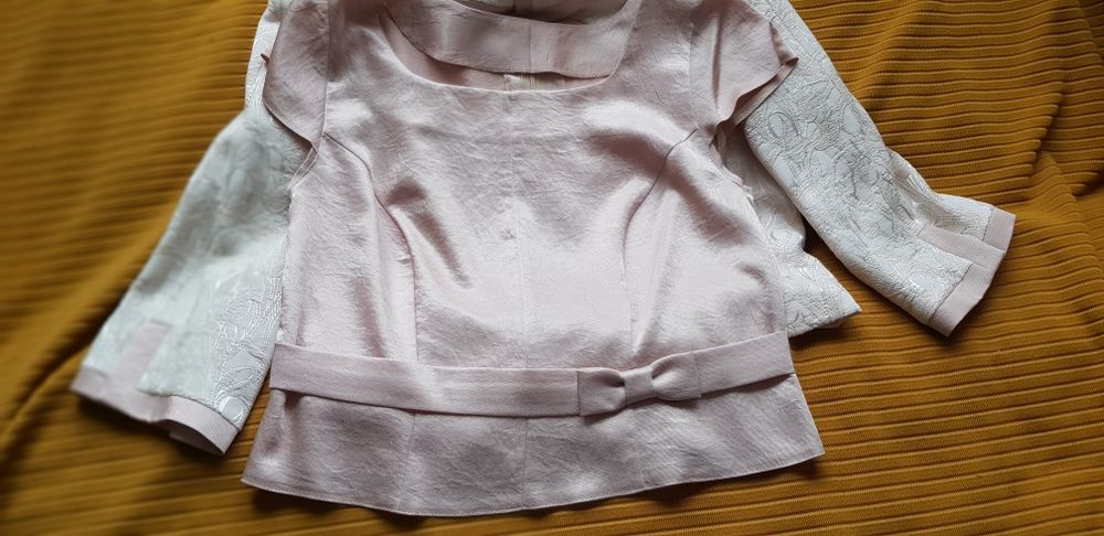 Elegancki komplet komunia 44