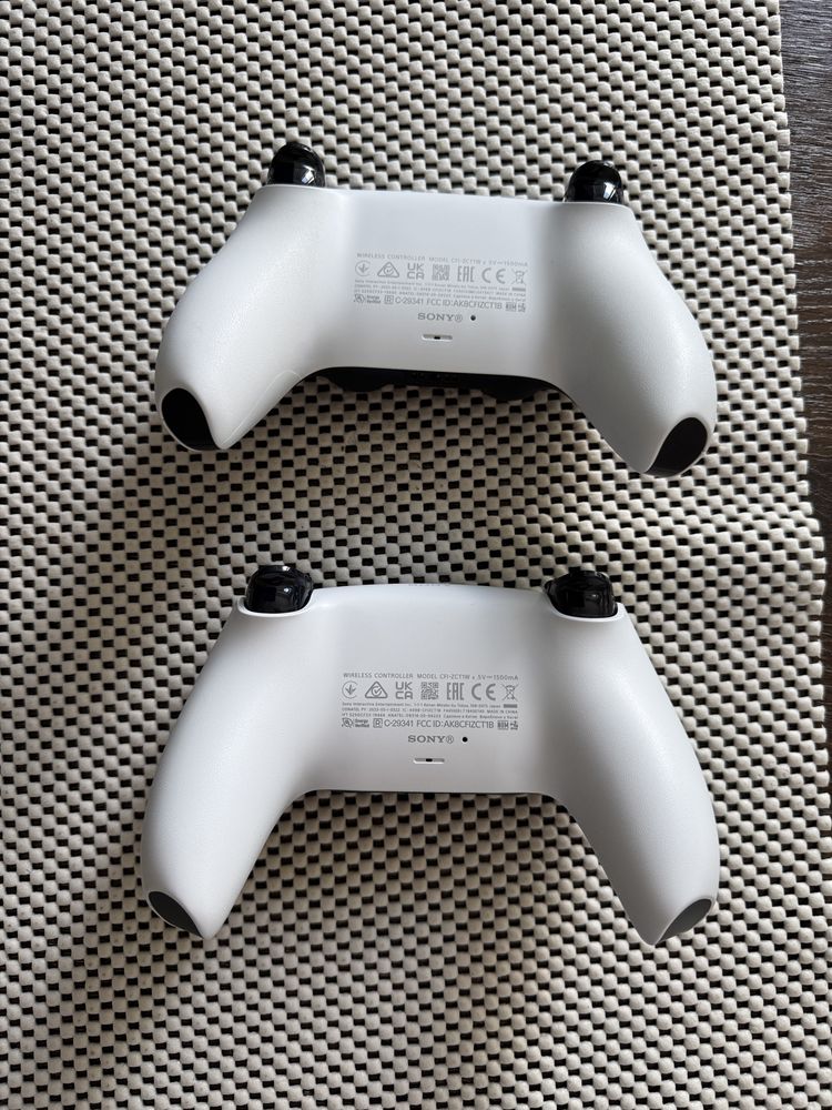 PS5 1tb з дисководом. В класному стані без нюансів