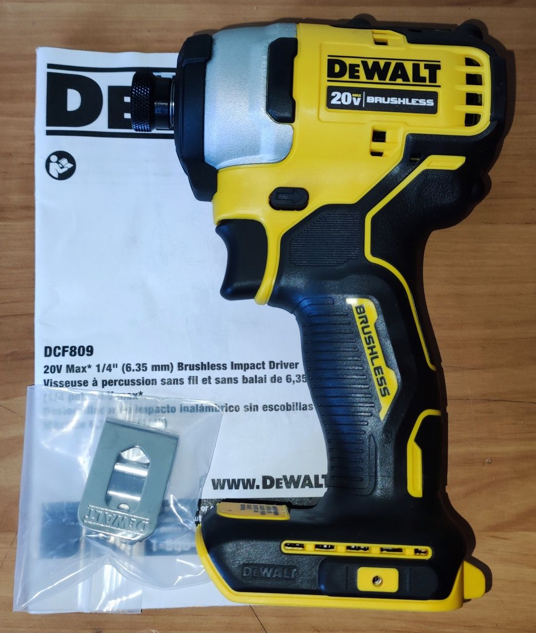 Dewalt dcf809 brushless 20v max