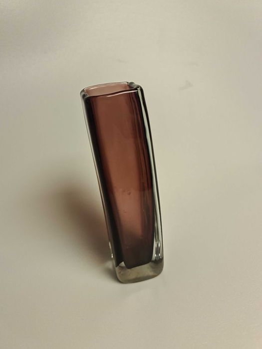 Wazon z bordowego szkła Murano, Mid-Century Modern ręcznie dmuchany