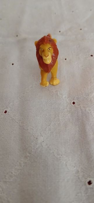 Figura Simba - O Rei Leão