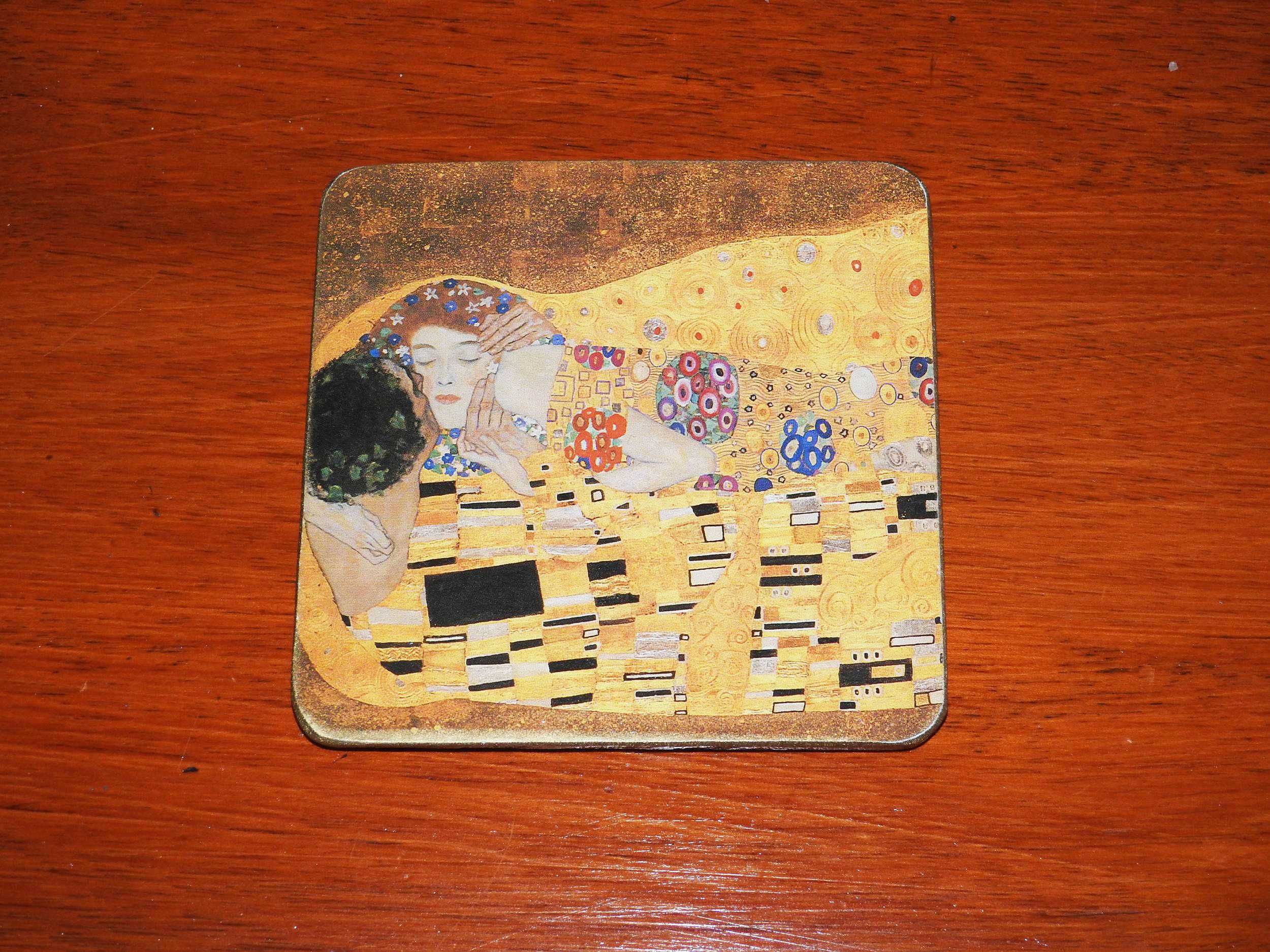 Podstawka pod kubek grafika Gustav Klimt - Pocałunek