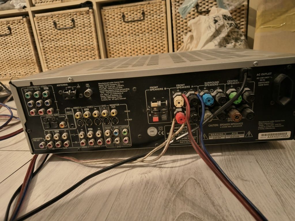 Amplituner Onkyo 5.1 AV Receiver TX-SR501E