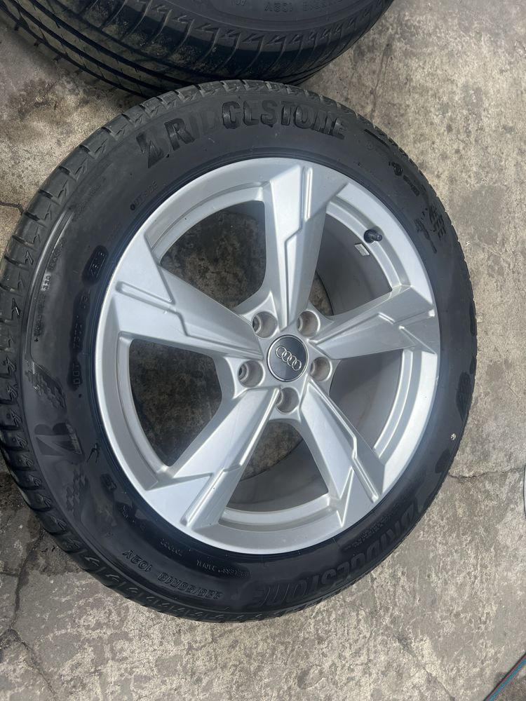 Orginal felgi Audi a3 a4 a5 a6 q2 q3 18 cali