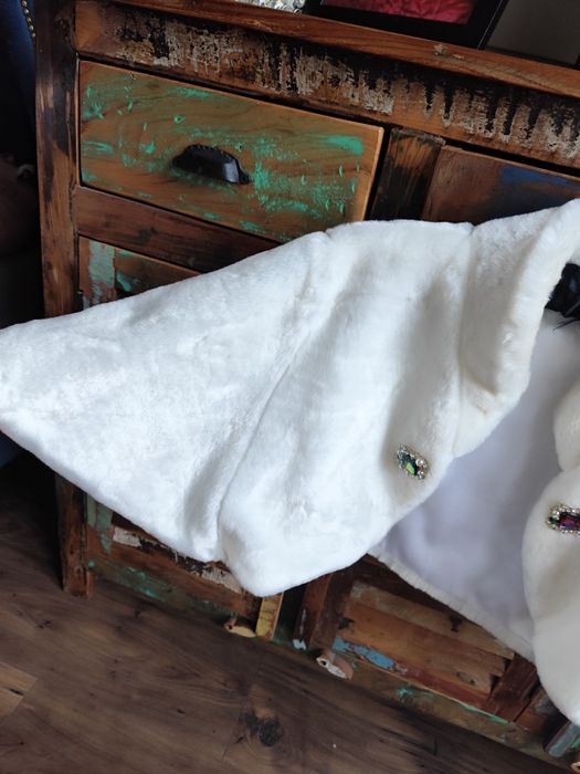 Bolerko ślubne do sukni krem  kryształy ślub kremowe lekkie piękne s n