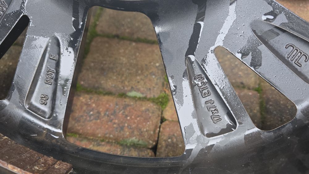 Komplet kół koła felgi 17" Toyota corolla auris avensis opony letnie