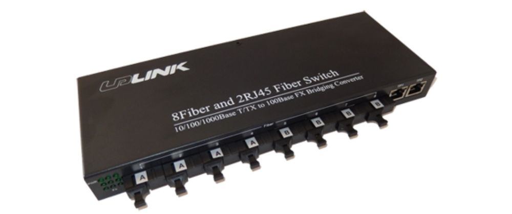 Волоконний комутатор Uplink 8Fiber та 2RJ45 (UFS CK-880IS8F2E).
