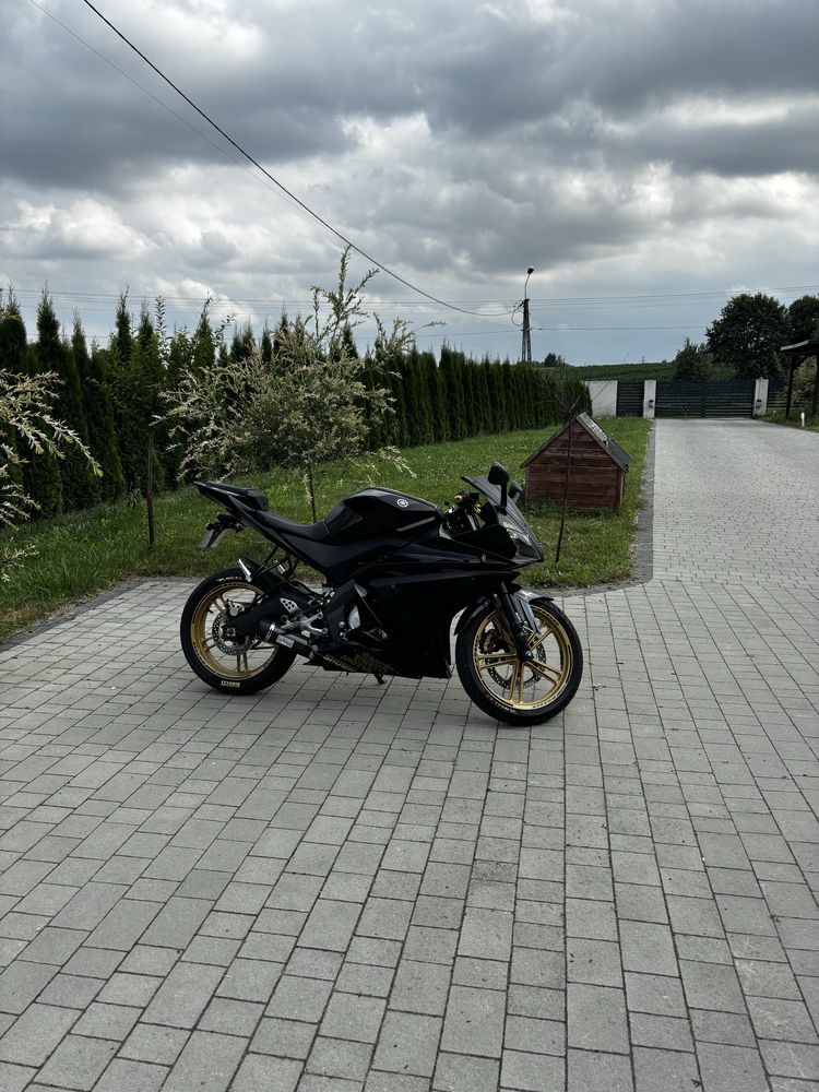Yamaha yzf-r125