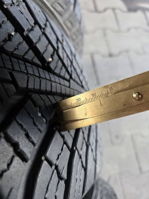 205/65R15 Kumho całoroczne