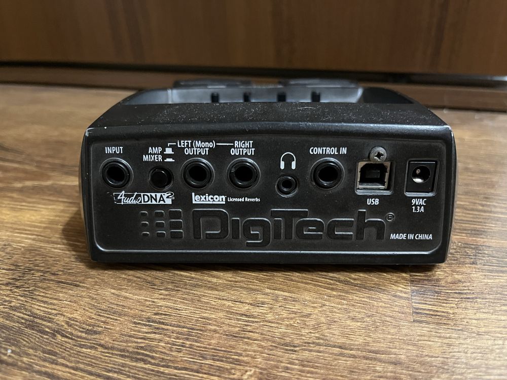 Гітарний процесор Digitech RP150