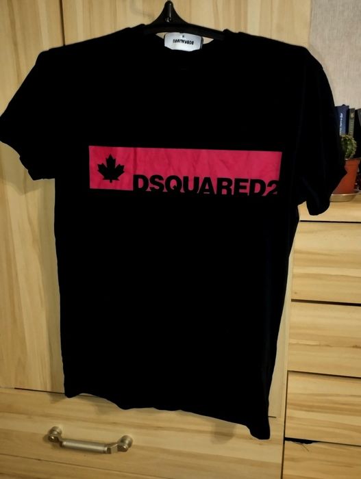 Футболка DSQUARED 2