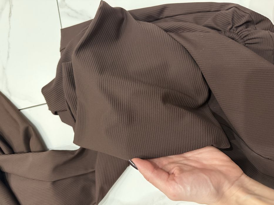 Продам костюм Ivina