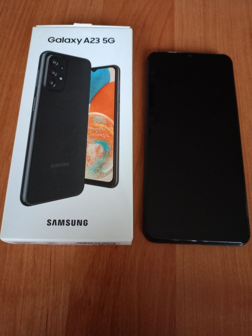 Sprzedam telefon Samsung
