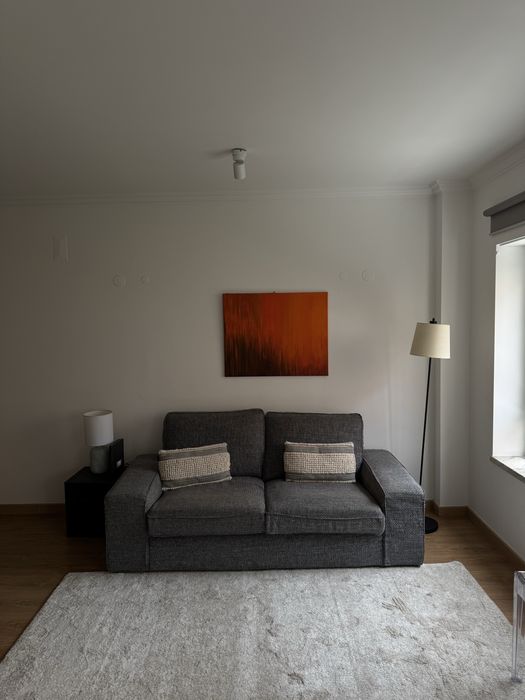 Sofa dois lugares em bom estado