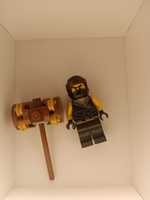 Figurka Lego Ninjago Cole z młotem seria 8