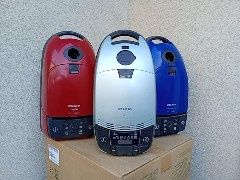 *Miele* пилесос з Німеччини