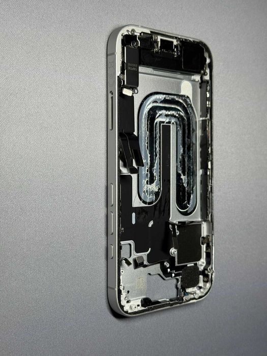 iPhone 16 | Korpus ramka middle frame mid system obudowa plecki