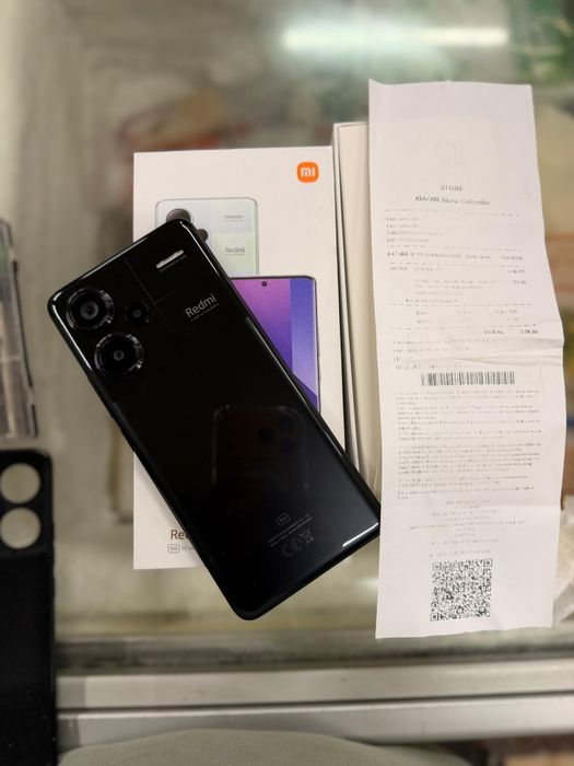 Redmi note 13 pro plus. (8/256gb).