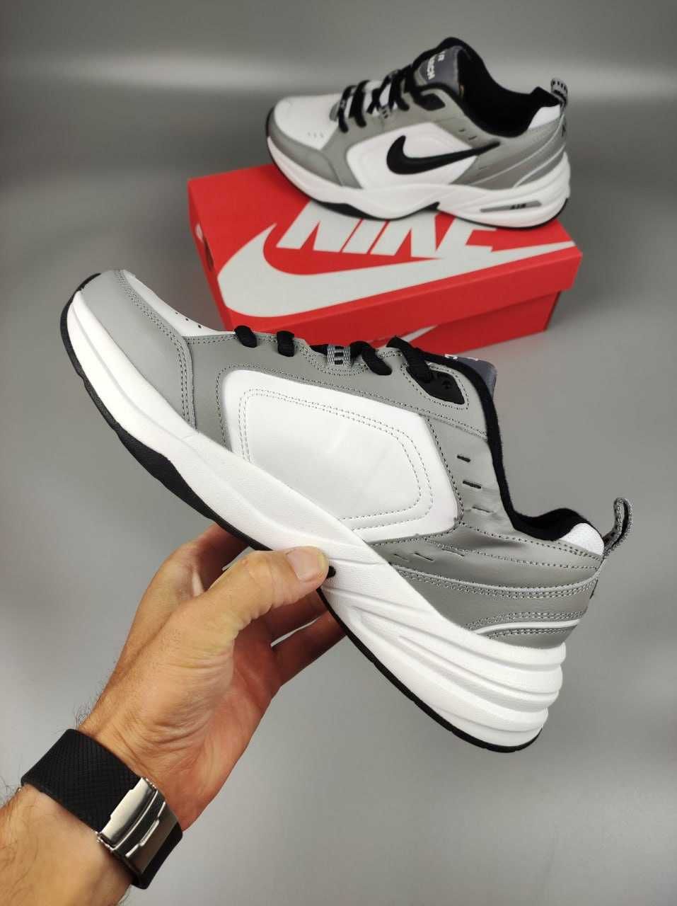 Чоловічі кросівки Nike Air Monarch IV білий з сірим чорним  6210 ТОП