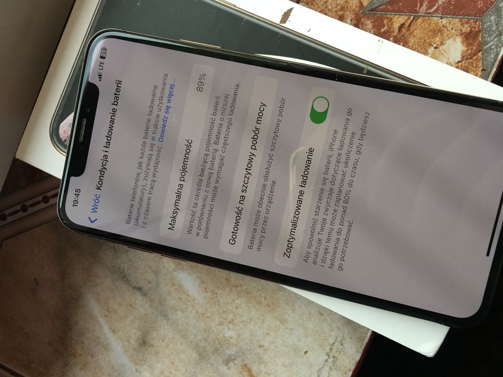 Iphone xs max 64gb Gold