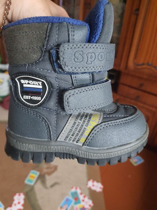 Зимове взуття на хлопчика