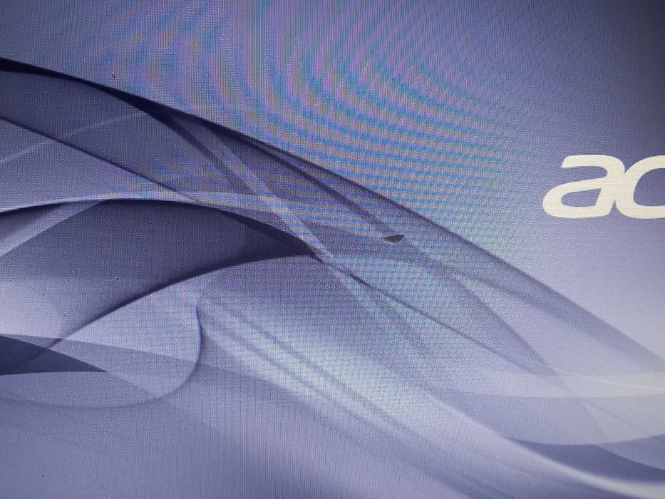 Laptop Acer Aspire ES1-531-C8S7  intel  HDD 1000 Gb  4G Ram