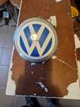 Zamek tylnej klapy emblemat Vw New Beetle
