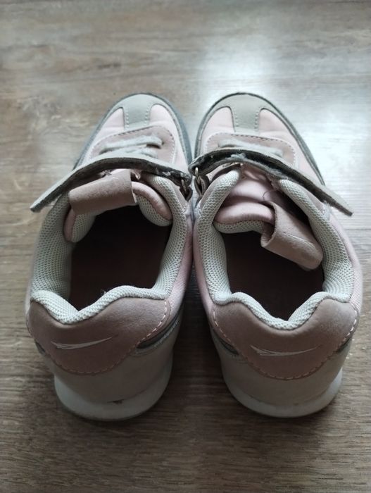 Buty sportowe Sprandi r33