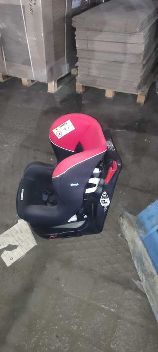 Дитяче автокрісло