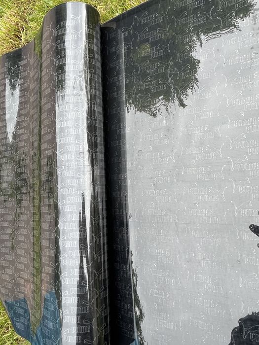 Брендові наліпки