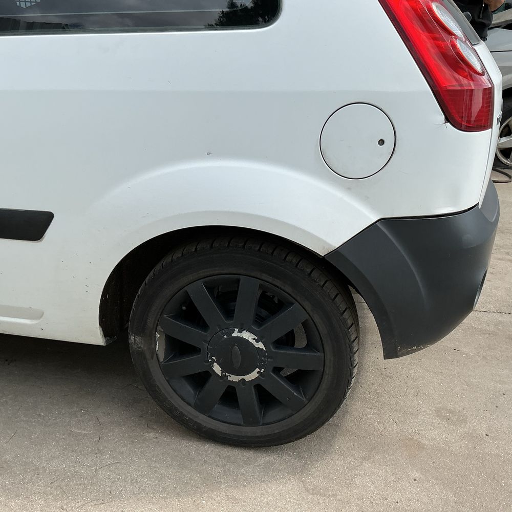 Ford Fiesta 1.4 tdci ano 2005 para peças