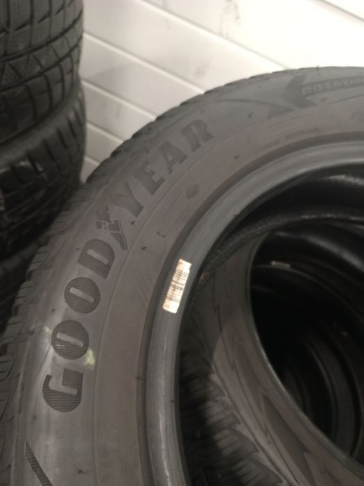 175 65 R14 GOODYEAR Ultra Grip 9, Зимові шини б/у