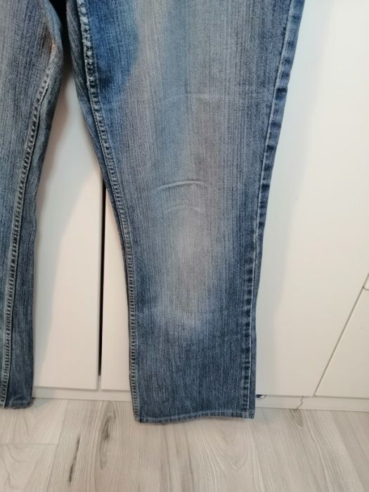 spodnie jeansowe damskie firmy Cherokee, rozmiar 44