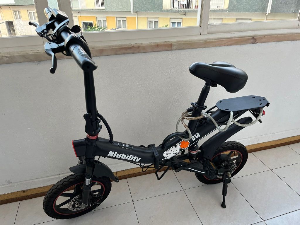 Bicicleta elétrica Niubility b14 dobrável