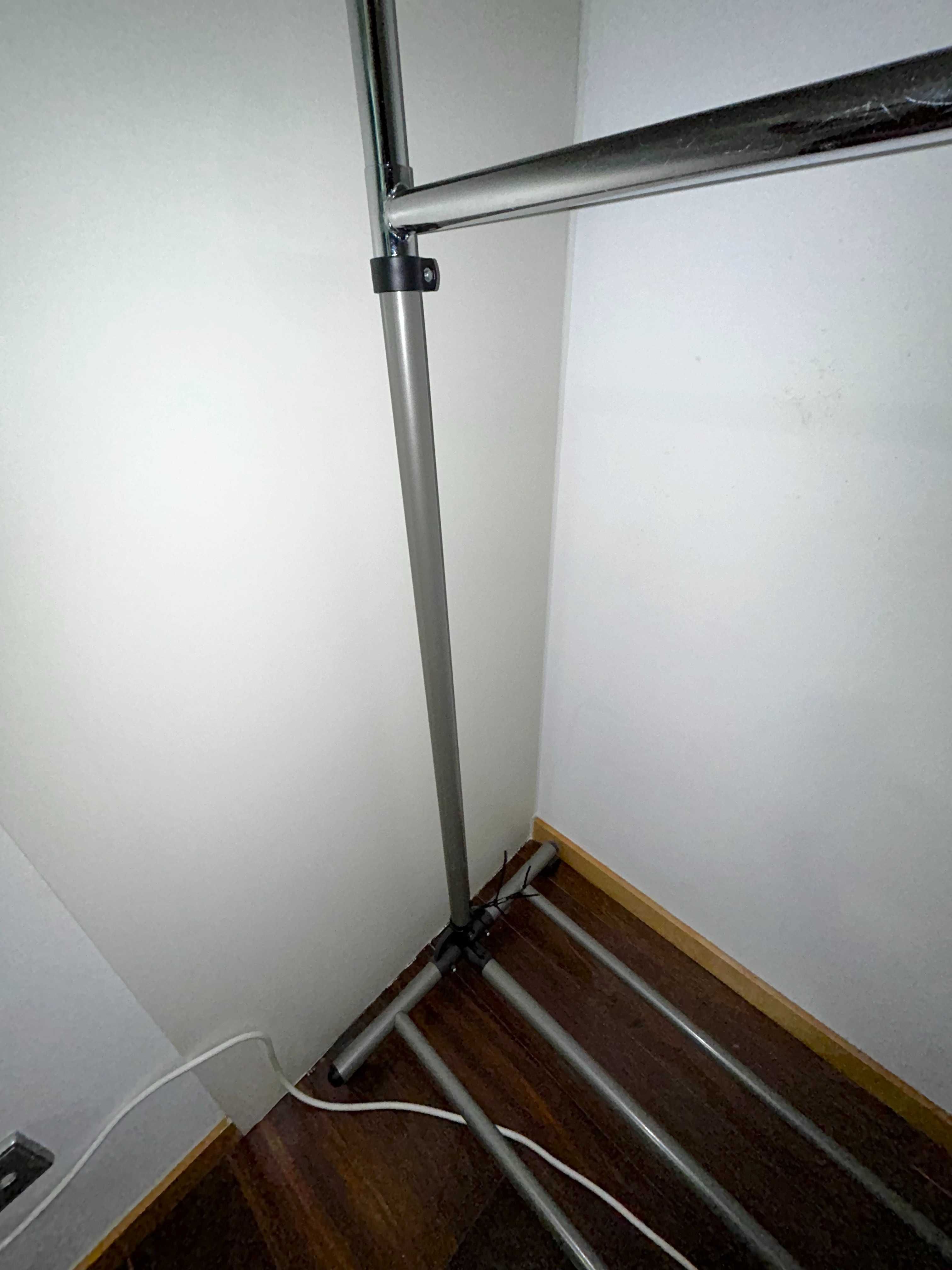 Porta-cabides Extensível em 2 partes