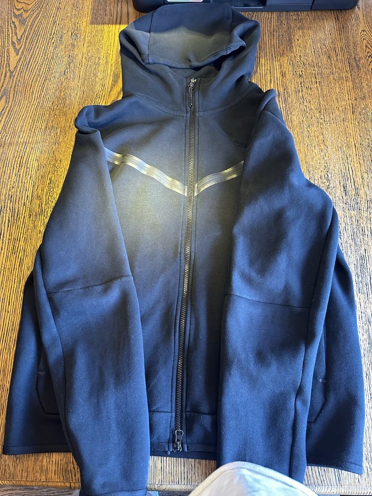 Nike czarny tech fleece L