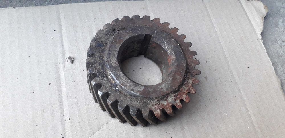 Шестерні Зил (колінвалу, кпп,
