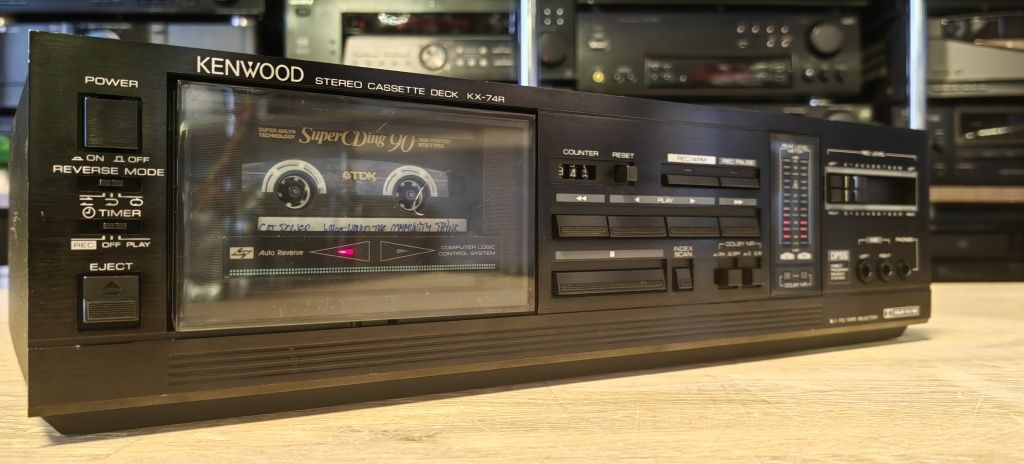 Касетний програвач Kenwood KX-74