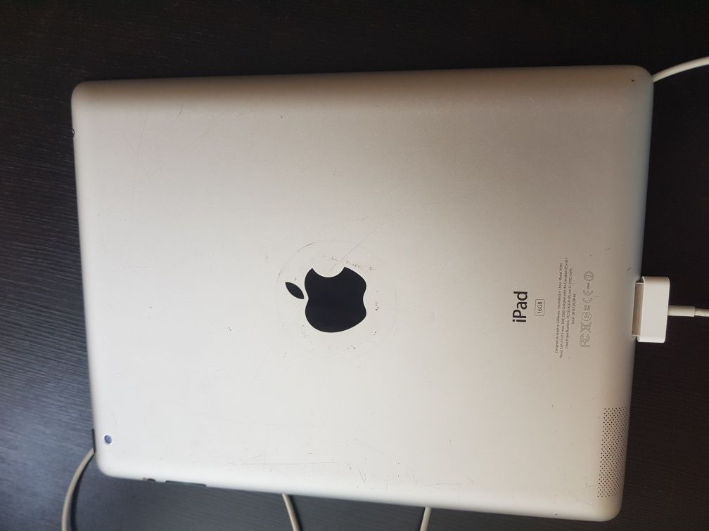 Sprzedam IPad 16GB model A1395
