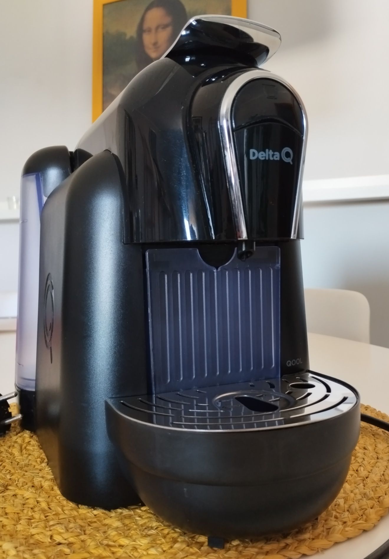 Máquina de café Delta Q (Danificada)