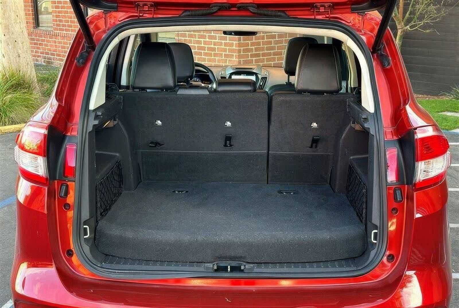 2018 Ford C-Max Titanium