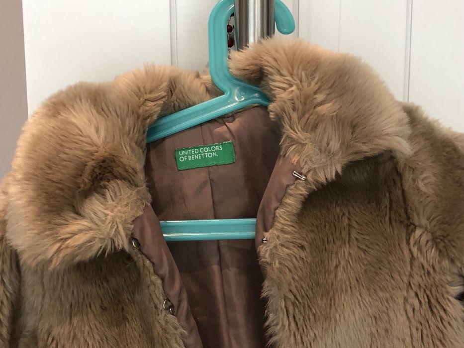 Casaco de pelo Benetton 4 anos como novo