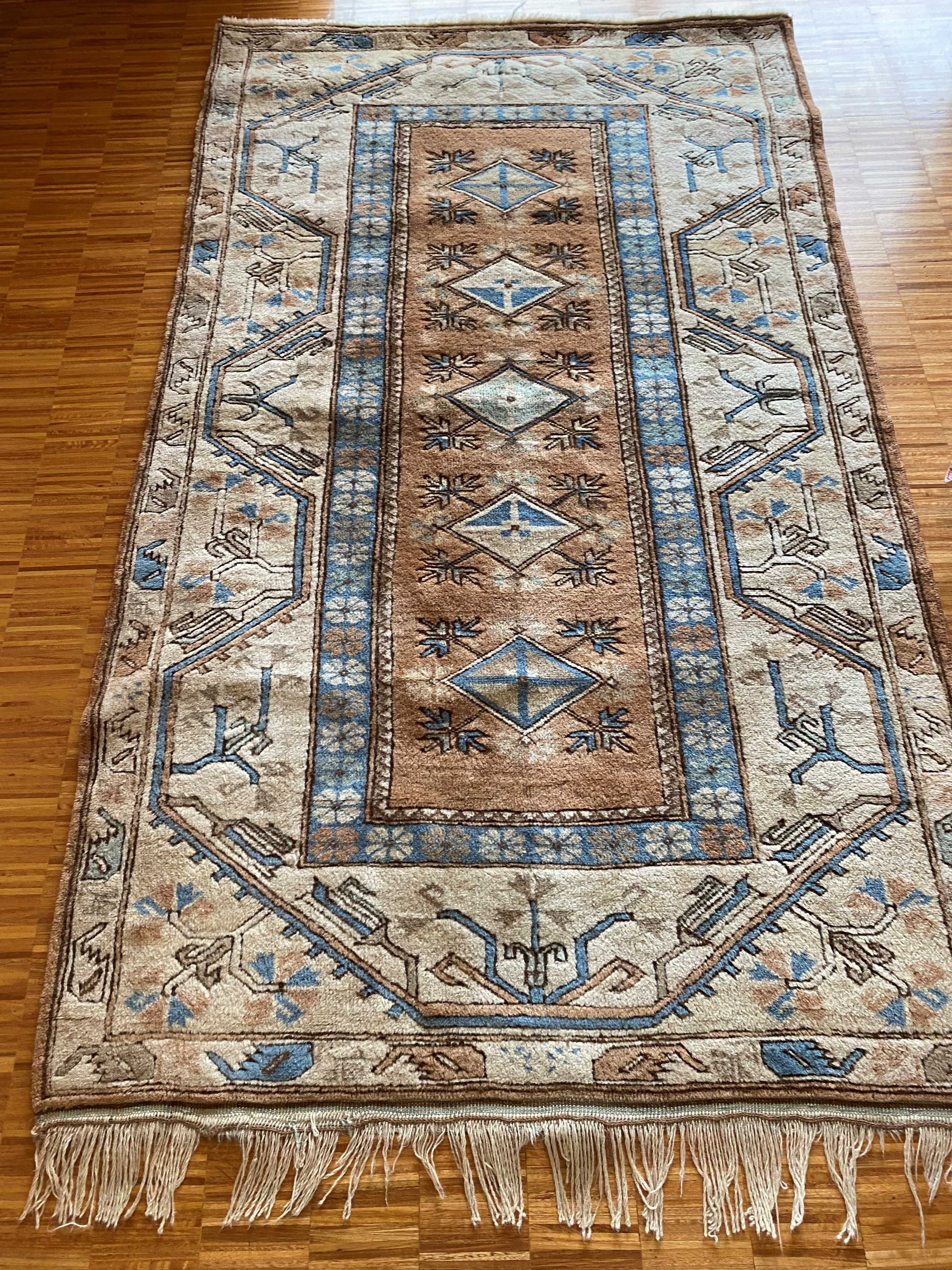 Dois Tapetes Turcos  originais de alta qualidade feito em lã (Kilim)