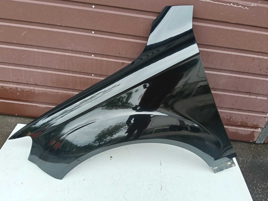 Błotnik Lewy Przód Przedni Audi Q7 4L LZ9Y Idealny w kolor Przedlift