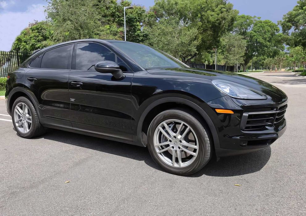Porsche Cayenne Coupe      2021
