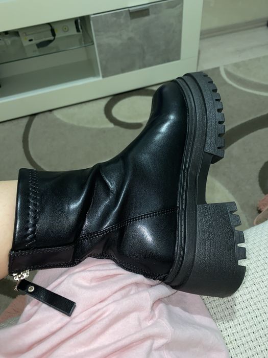 Весняні черевички на платформі