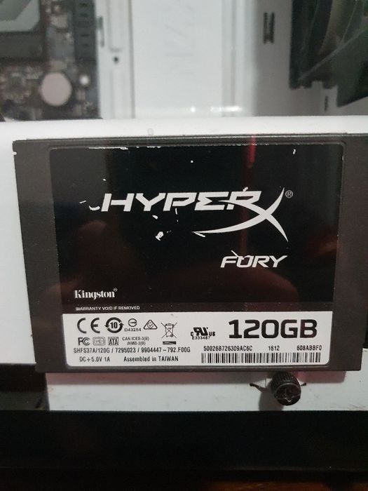 Fonte XFX e disco ssd Kingston