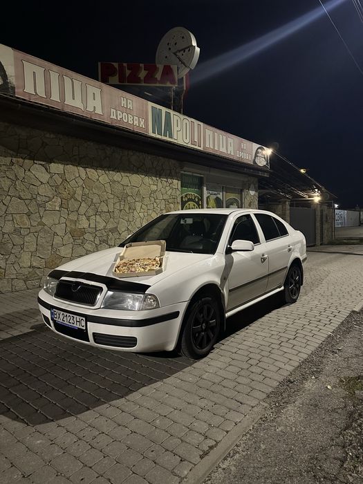 Шкода октавіа тур в гарному стані