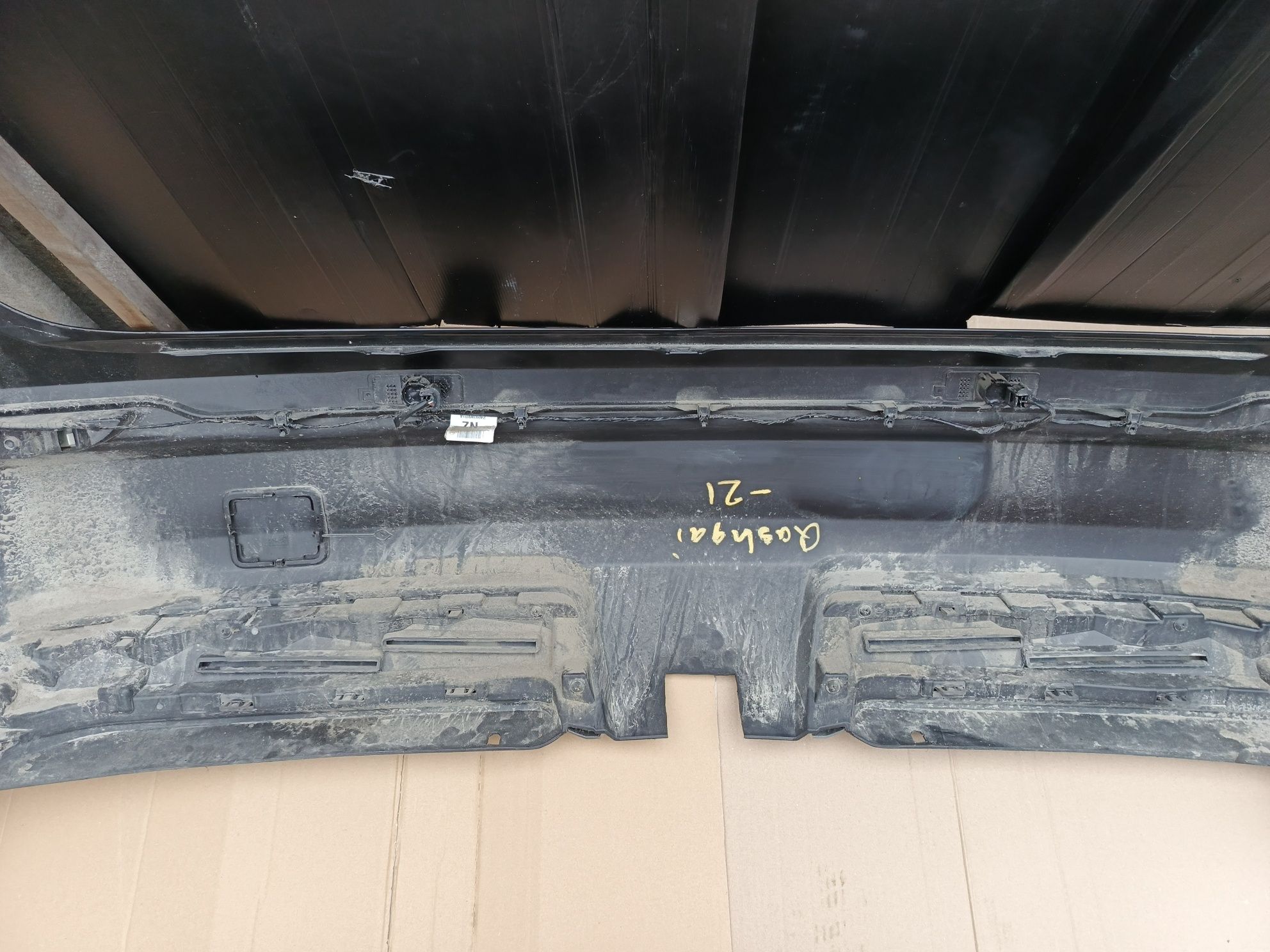 Nissan Qashqai II lift Z11     17- zderzak tylny tył