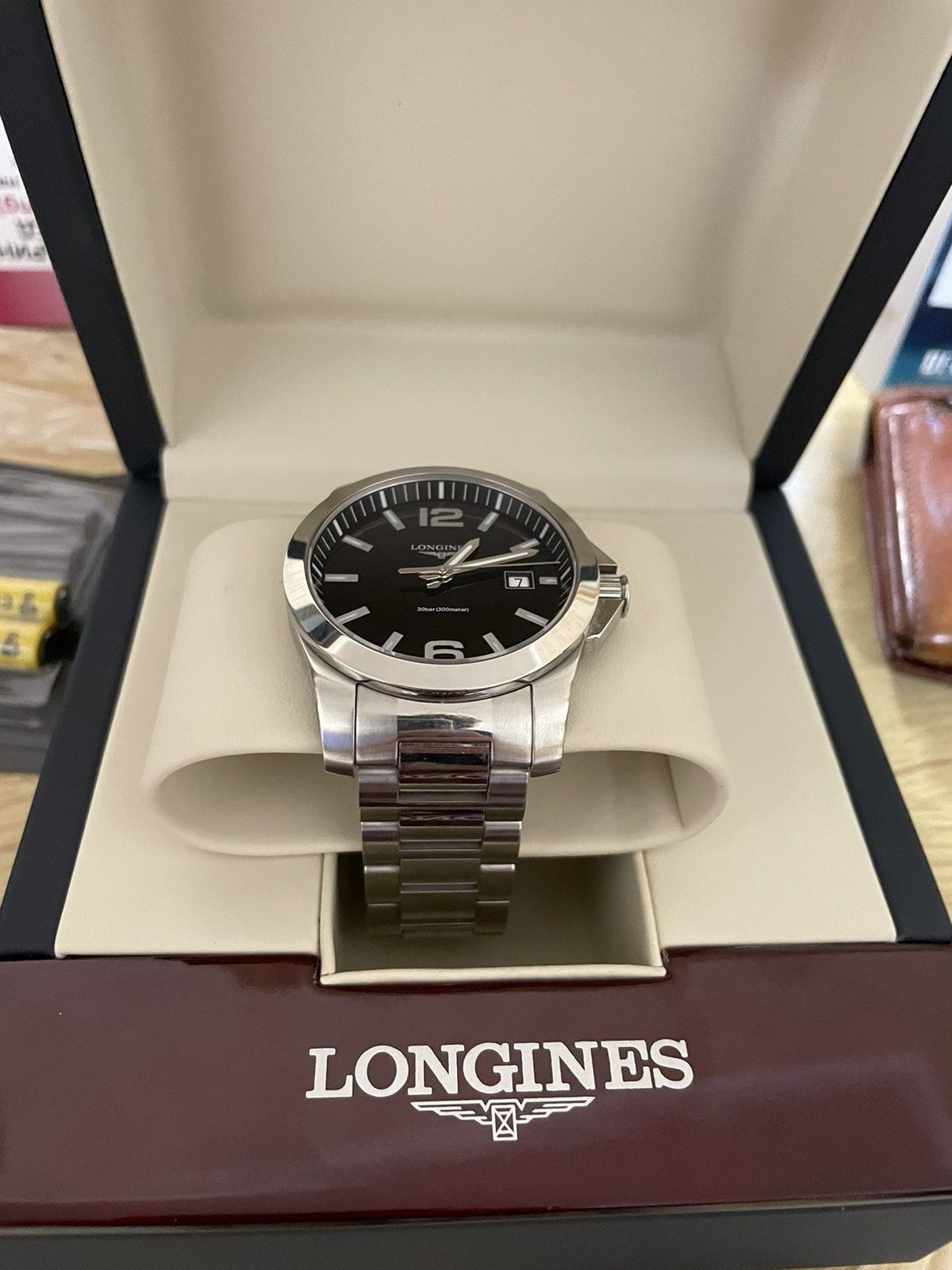 Часи Longines Швейцарія